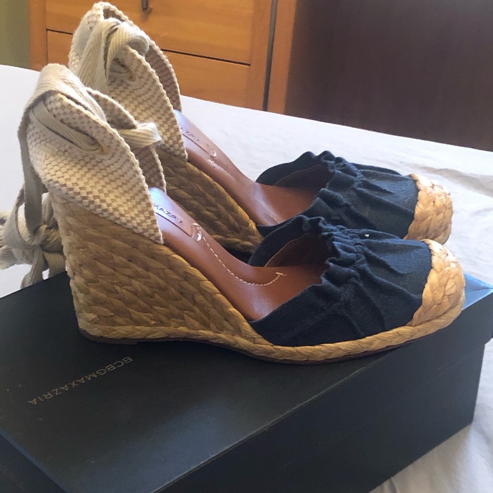 BCBG MAXAZRIA lace up wedge espadrilles